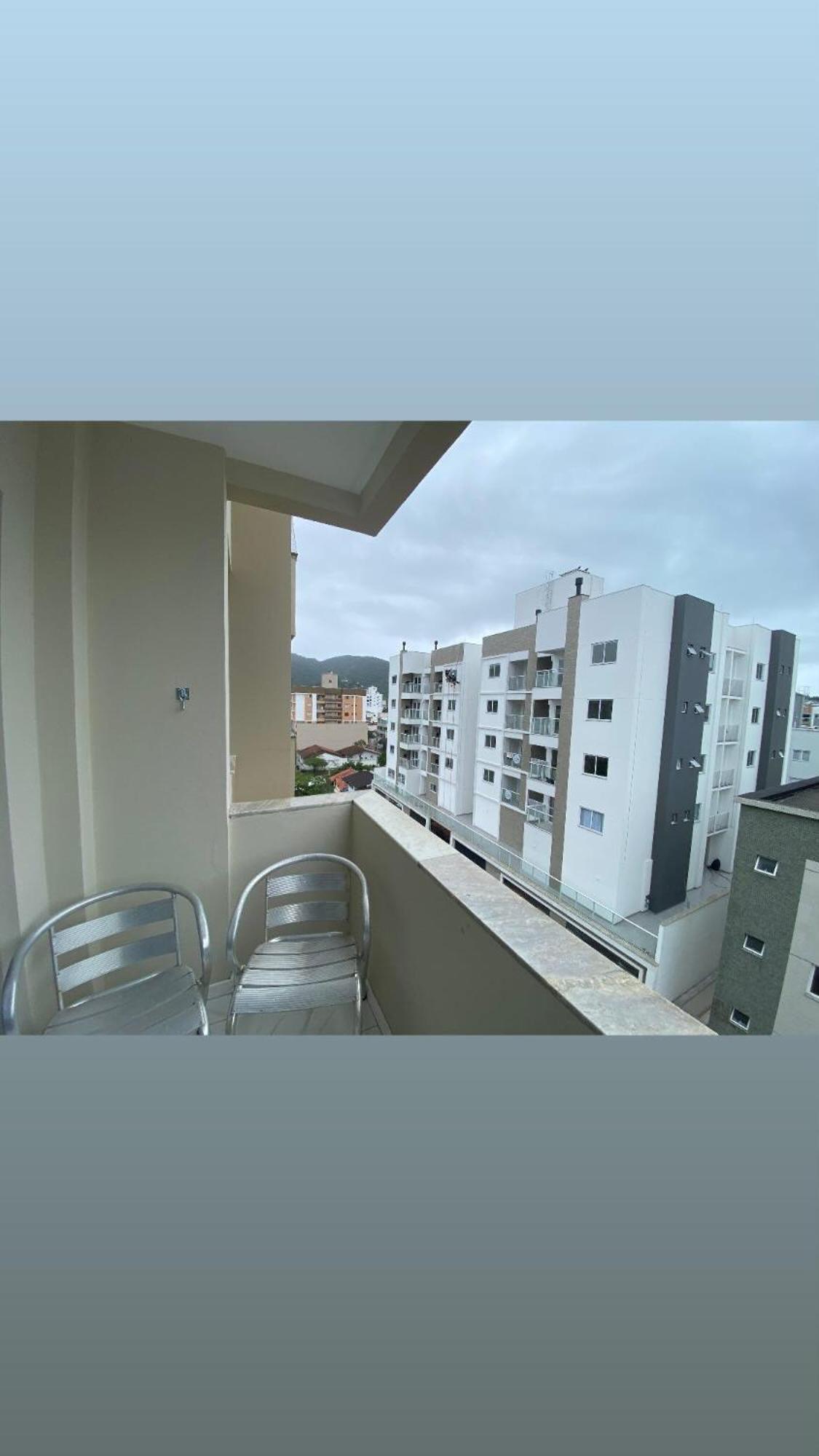 Apartamento Lindo Ape Com 1 E 1 Prox A Balneario Camboriu